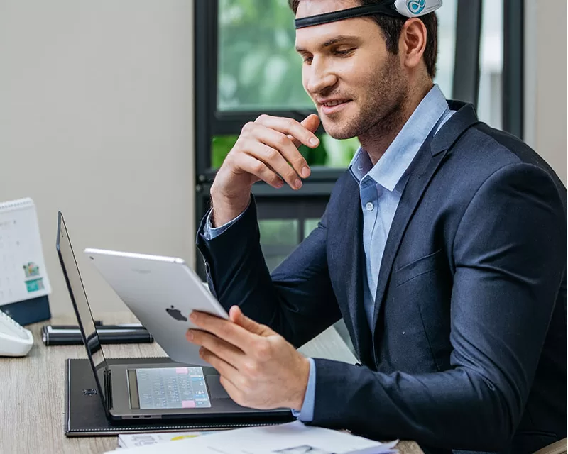 Dry Electrode EEG headband Attention and Meditation Controller Neuro Feedback